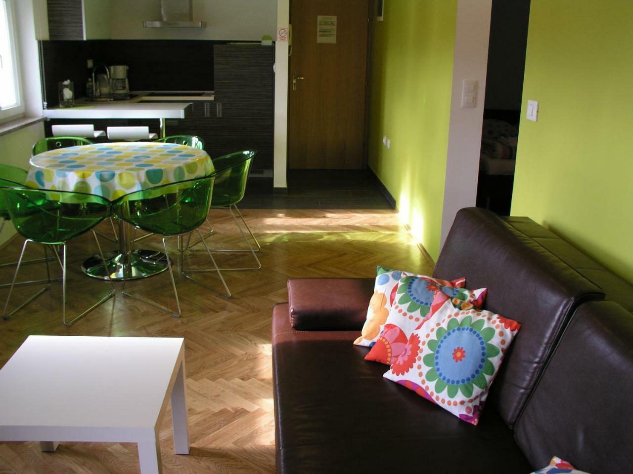 Villamarebaska מראה חיצוני תמונה